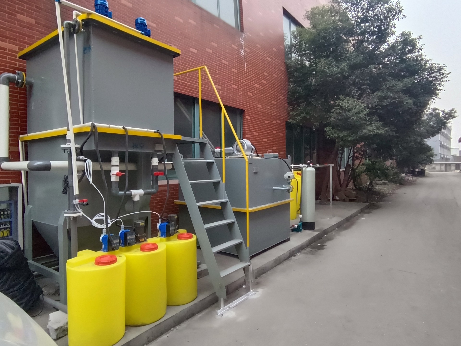 醫(yī)療一體化污水處理設備_工業(yè)一體化污水處理設備